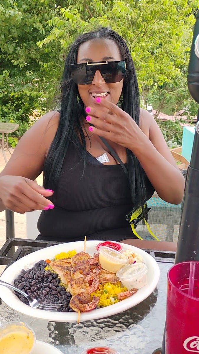 Toucan's Lakefront-2